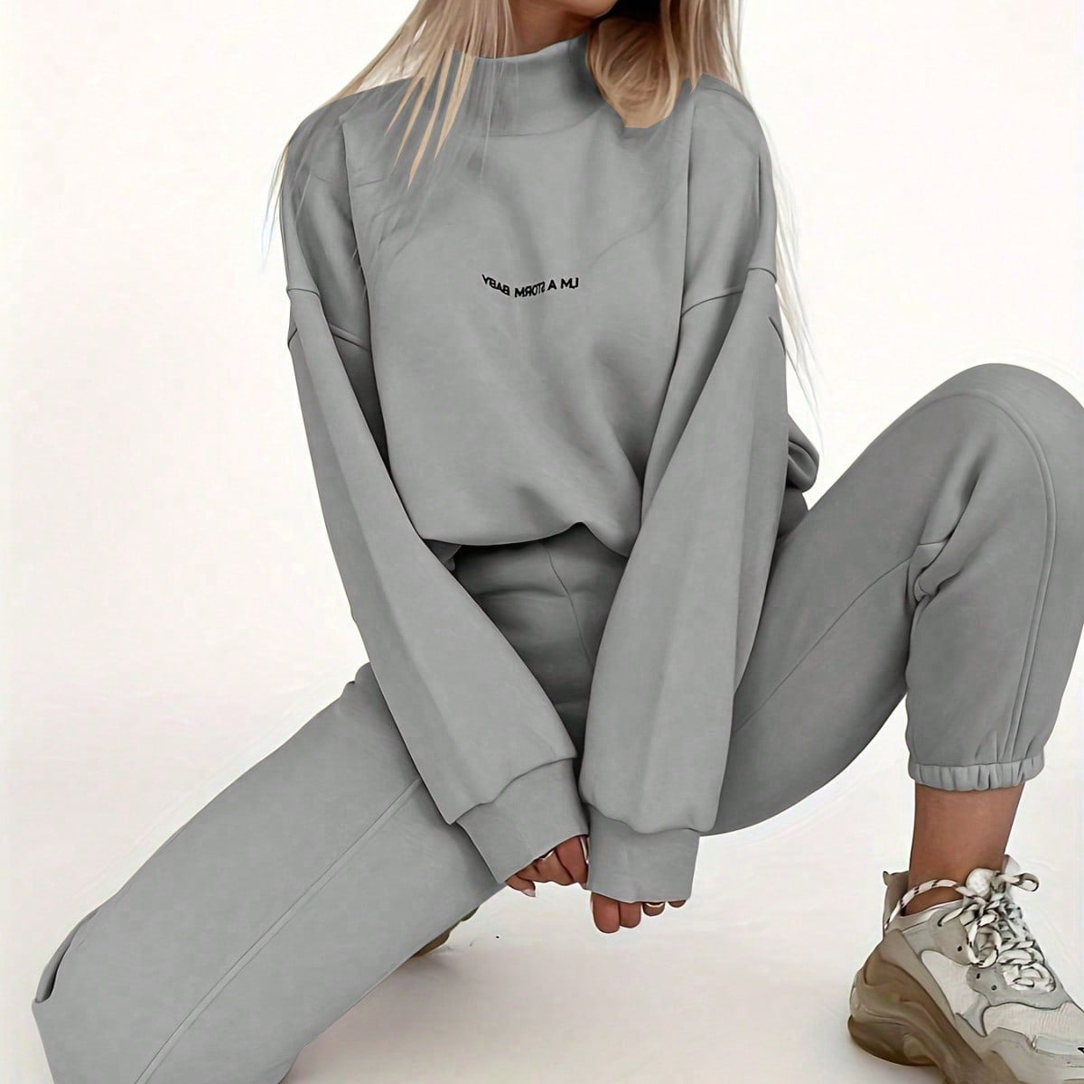 Damen Oversized Sweatshirt und Jogginghose Set Krohn-e