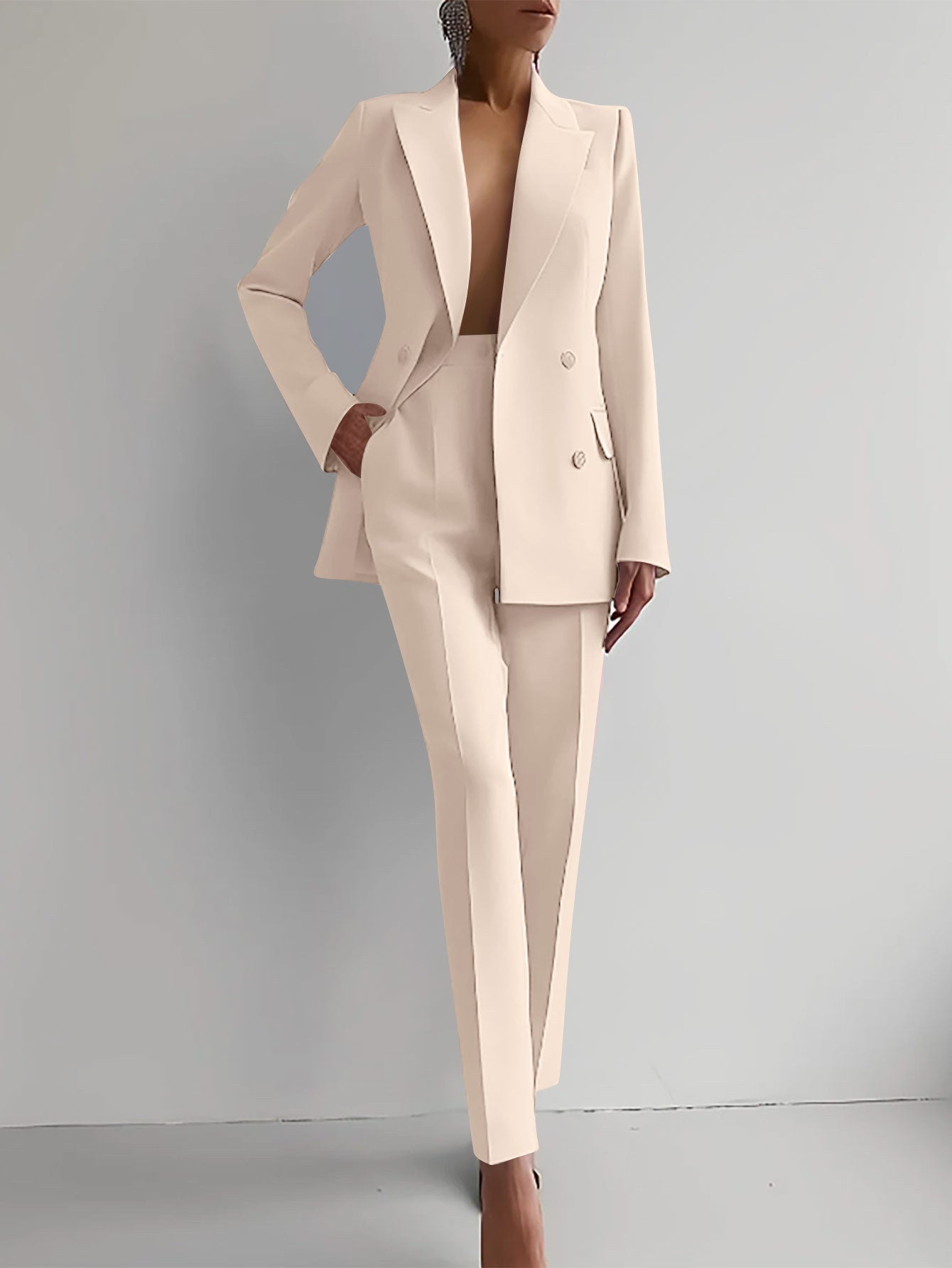 Krohn-e | stilvolle maßgeschneiderte Anzug - elegantes Blazer- und Hosen-Set für Frauen