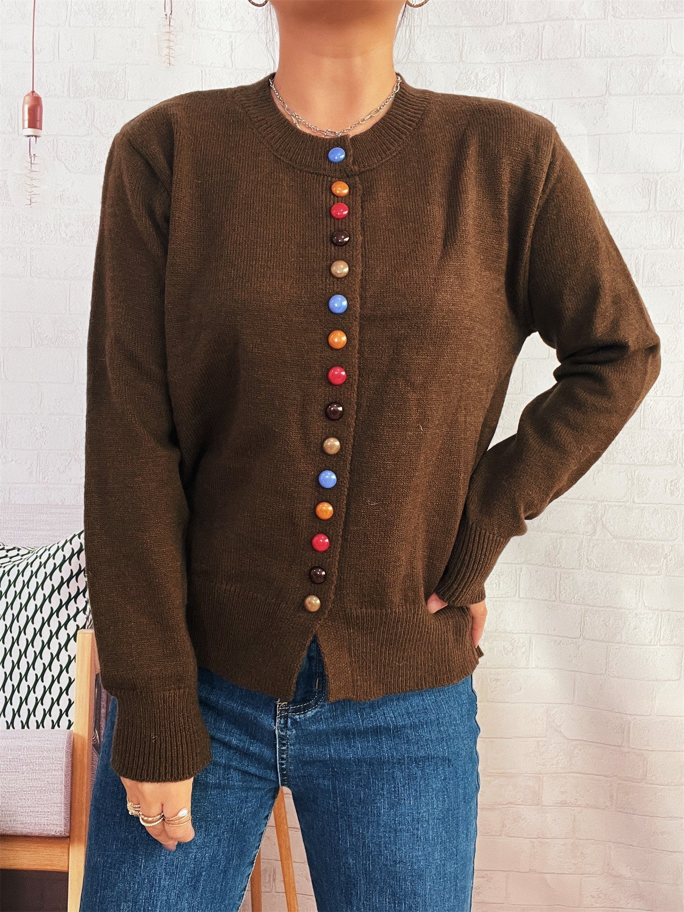 Damen stilvolle Strickjacke mit bunten Knöpfen Krohn-e