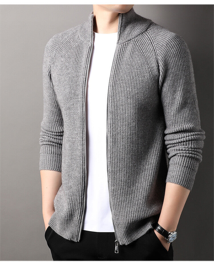 Herren Strickjacke mit hohem Kragen und unauffälligem Reißverschluss Krohn-e