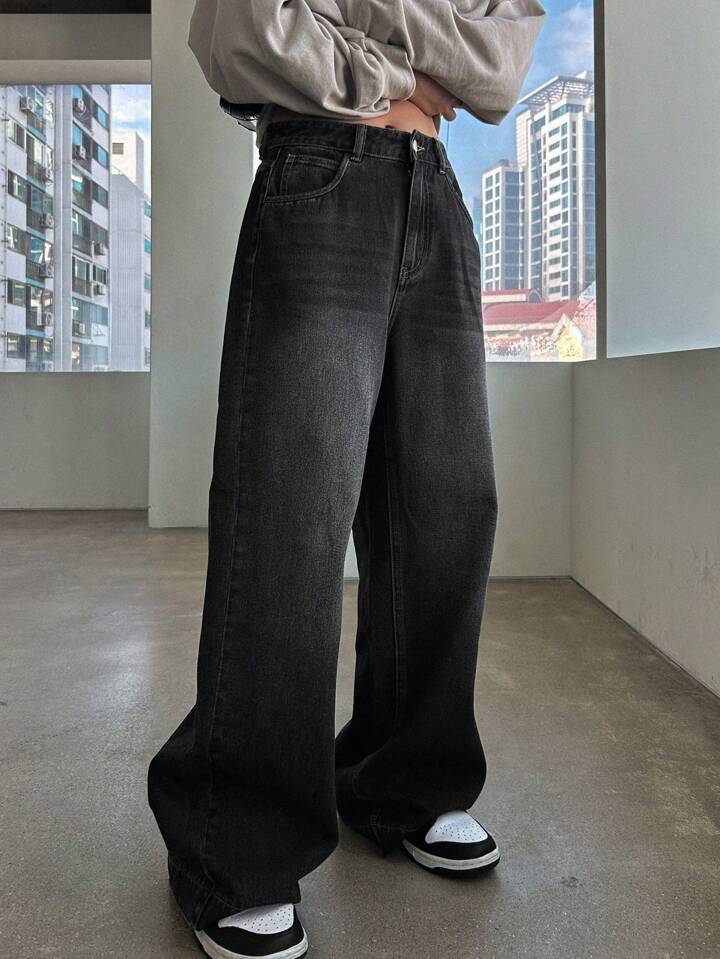Damen Weite Jeanshose im modernem Schnitt mit elegantem Design Krohn-e