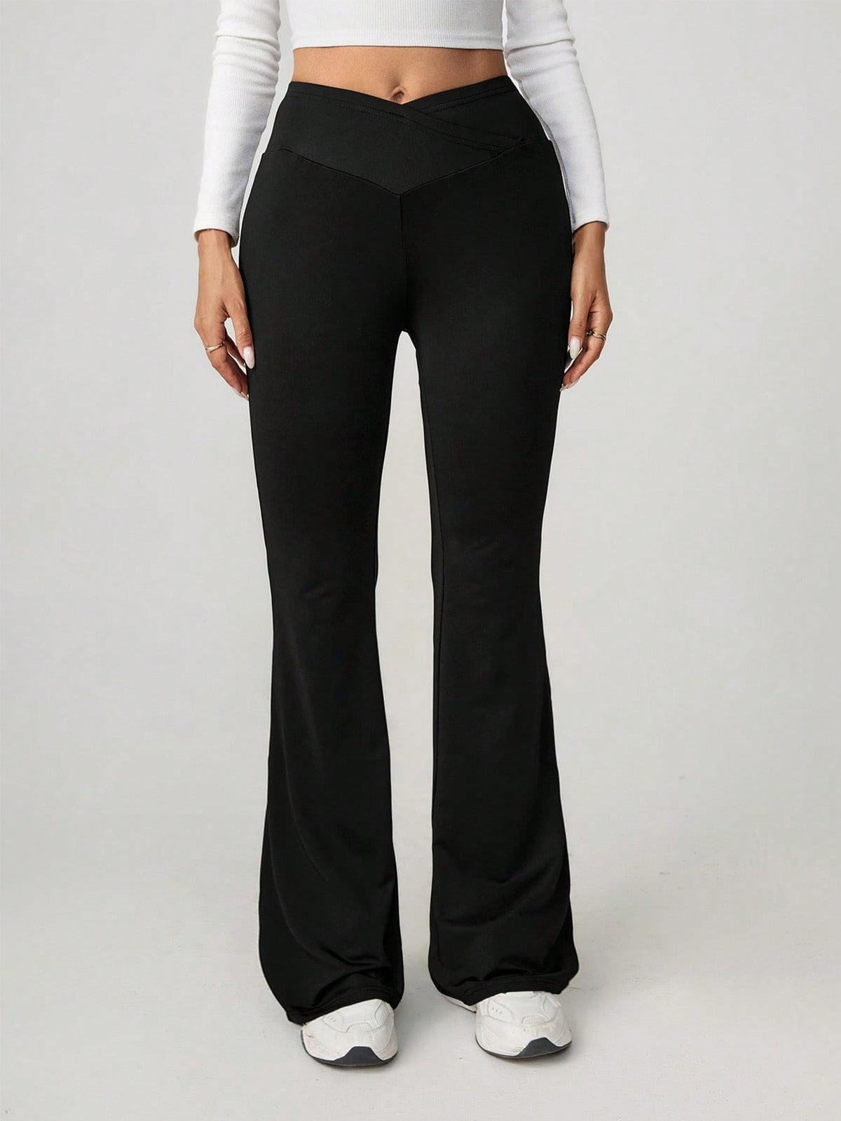 Damen High-Waist Sporthose mit weitem Bein und elastischem Bund Krohn-e
