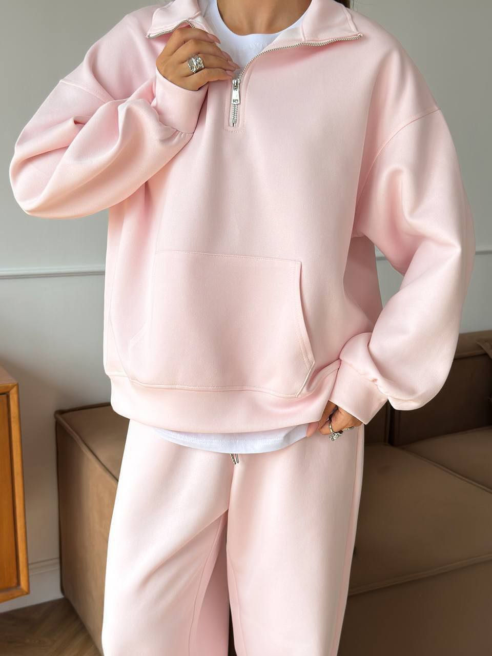 Krohn-e | Halbhals Pullover Sweatshirt und Weit Geschnittene Hose Zweiteiler Anzug