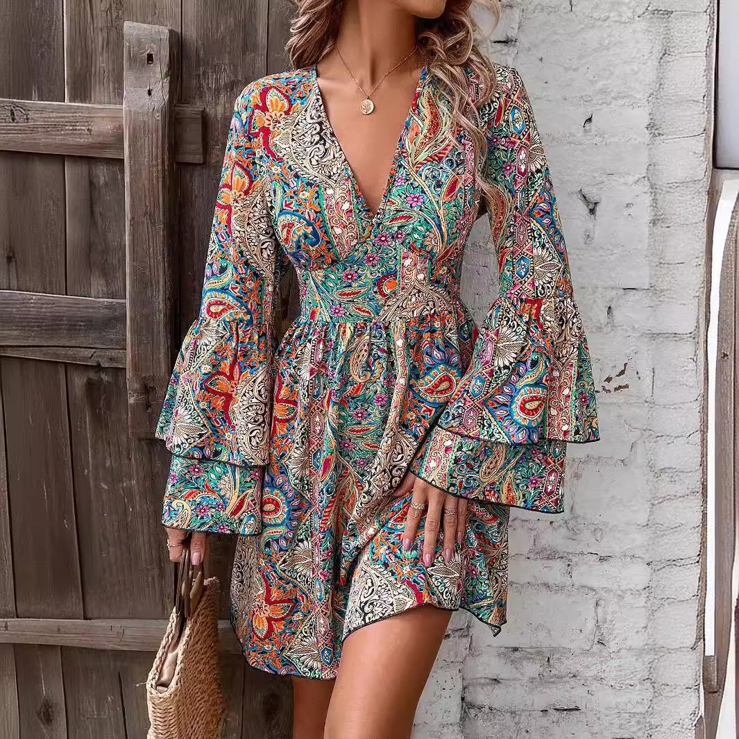 Damen Minikleid mit ausladenden Volantärmeln und paisleymuster Krohn-e