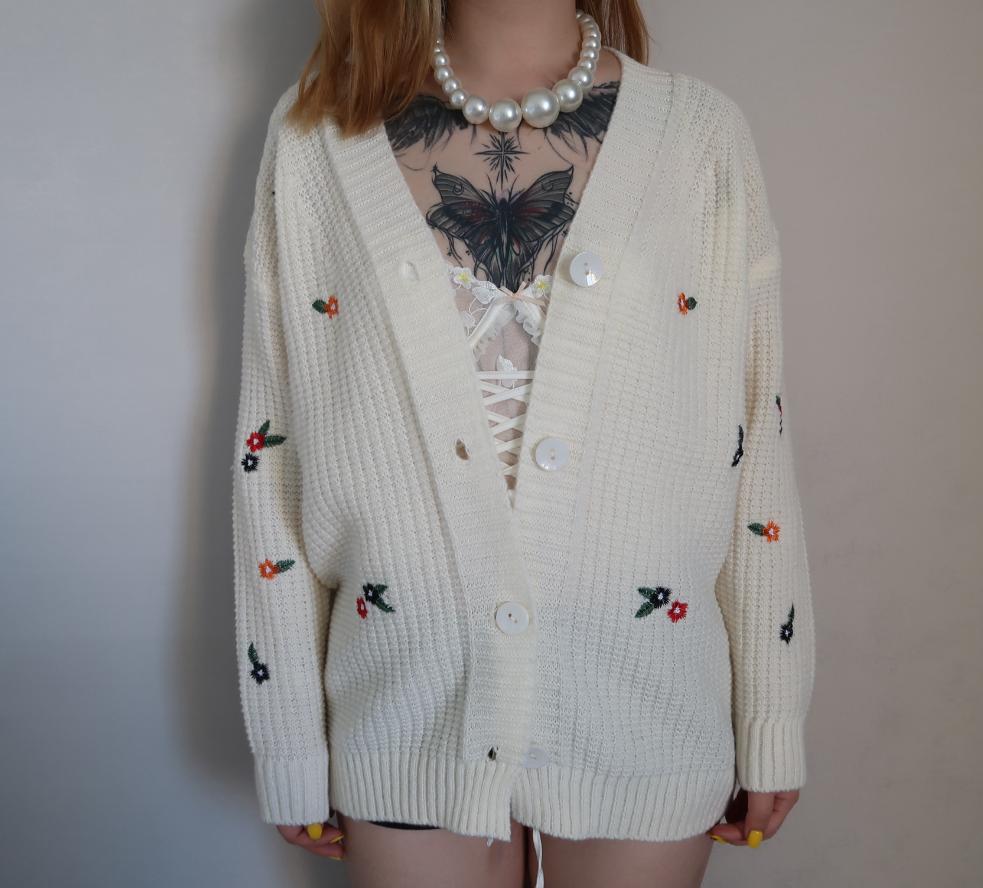 Damen Strickjacke mit buntem Blumenstickereien Krohn-e