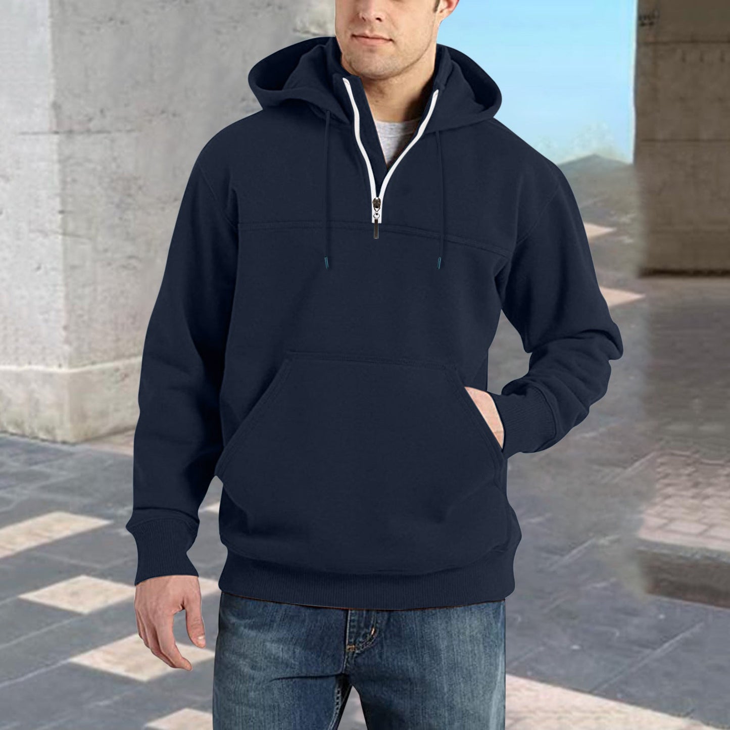 Herren modischer Kapuzenpullover mit halbem Reißverschluss und praktischen Kängurutaschen Krohn-e
