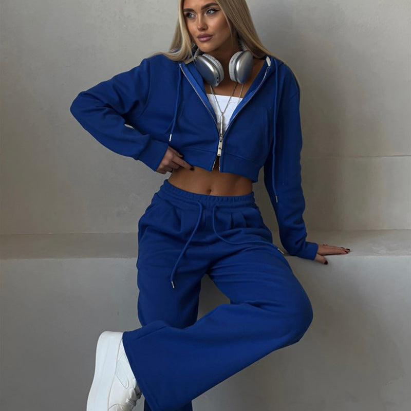 Damen sportliches Set mit cropped Kapuzenpullover und weitem Jogginghose Krohn-e