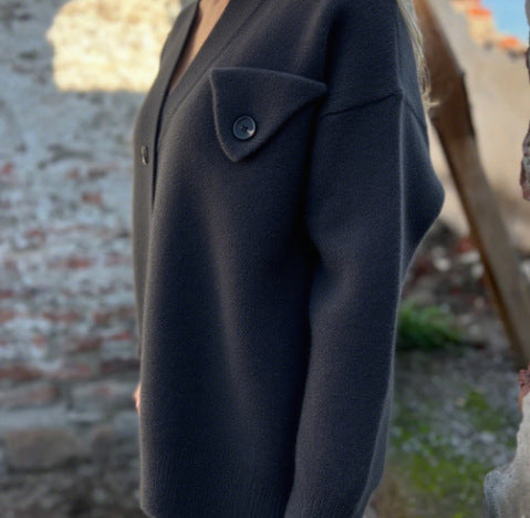 Damen lockerer Strickcardigan mit asymmetrischem Schnitt und Knopfdetails Krohn-e