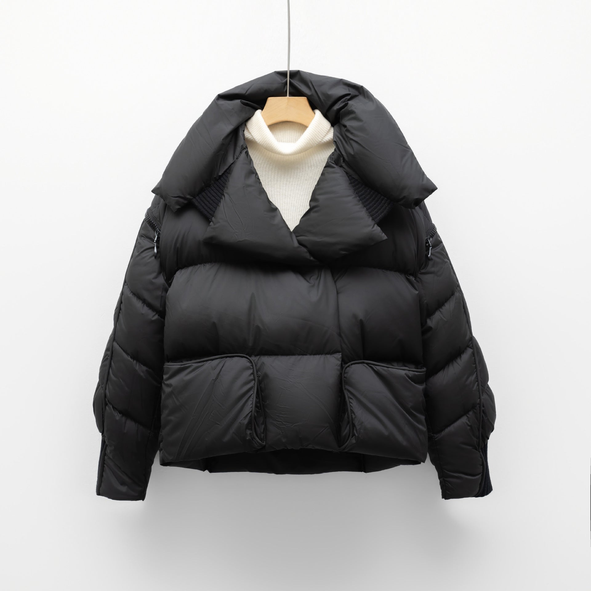 Damen modische verkürzte Steppjacke mit hoch geschlossenem Kragen und praktischen Taschen Krohn-e