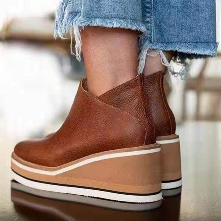 Damen Modische Keil-Stiefeletten aus feinem Wildleder mit praktischem Reißverschluss Krohn-e