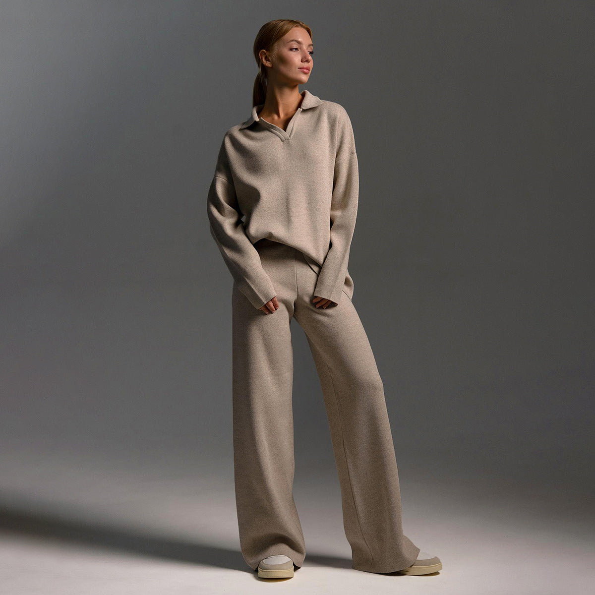 Krohn-e | Lounge Satz mit Weiten Hose und Poloshirt