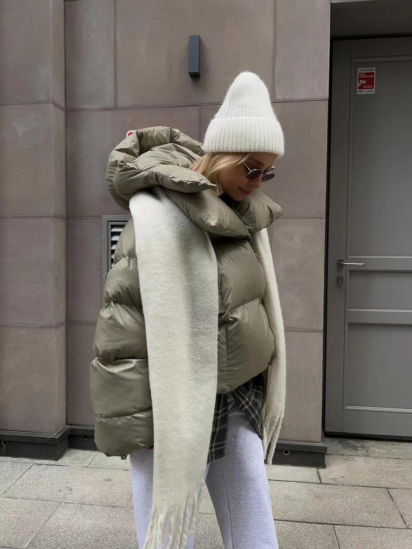 Damen oversized Daunenjacke mit hohem Kragen und voluminösen Ärmeln Krohn-e