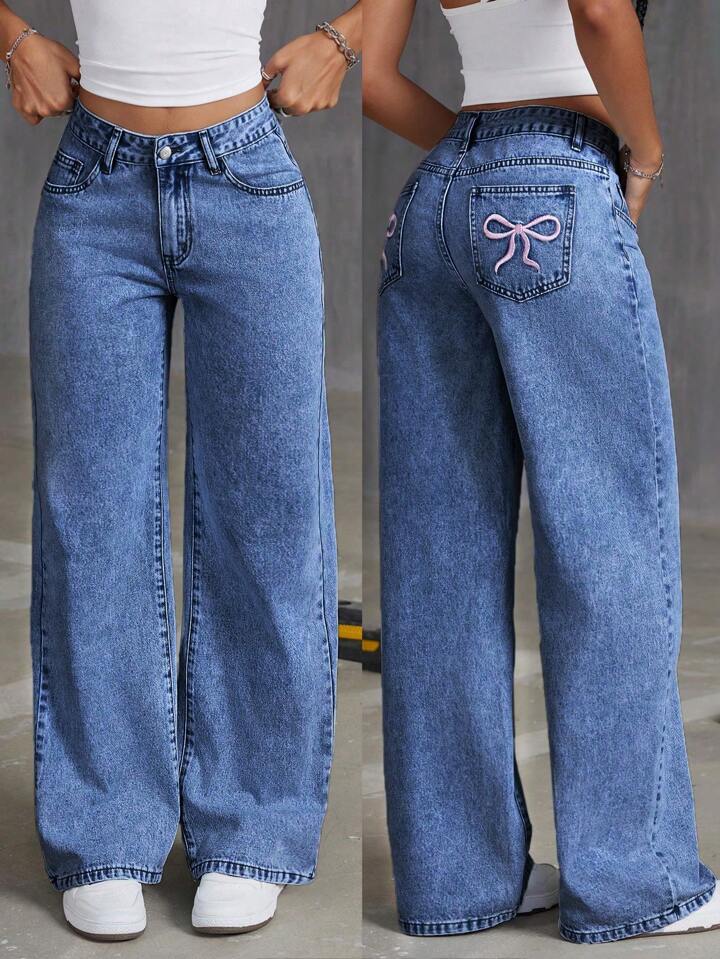 Damen Weit geschnittene Jeans mit kräftigen Kontrastnähten und verspielt gestickten Taschen Krohn-e