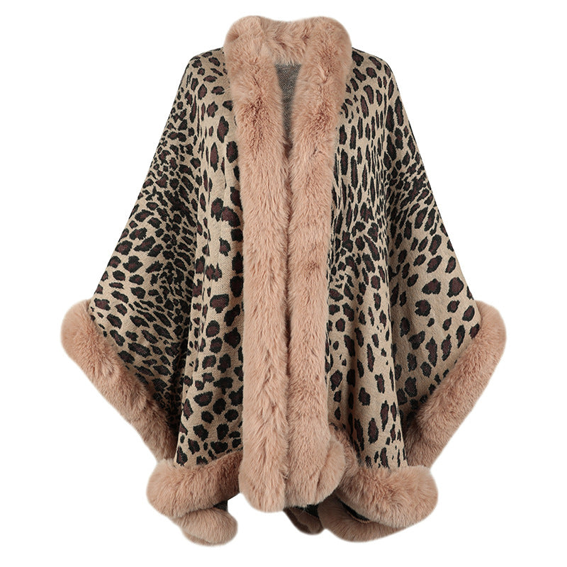 Damen kuscheliger Poncho mit luxuriösem Kunstfellbesatz und Leopardenmuster Krohn-e