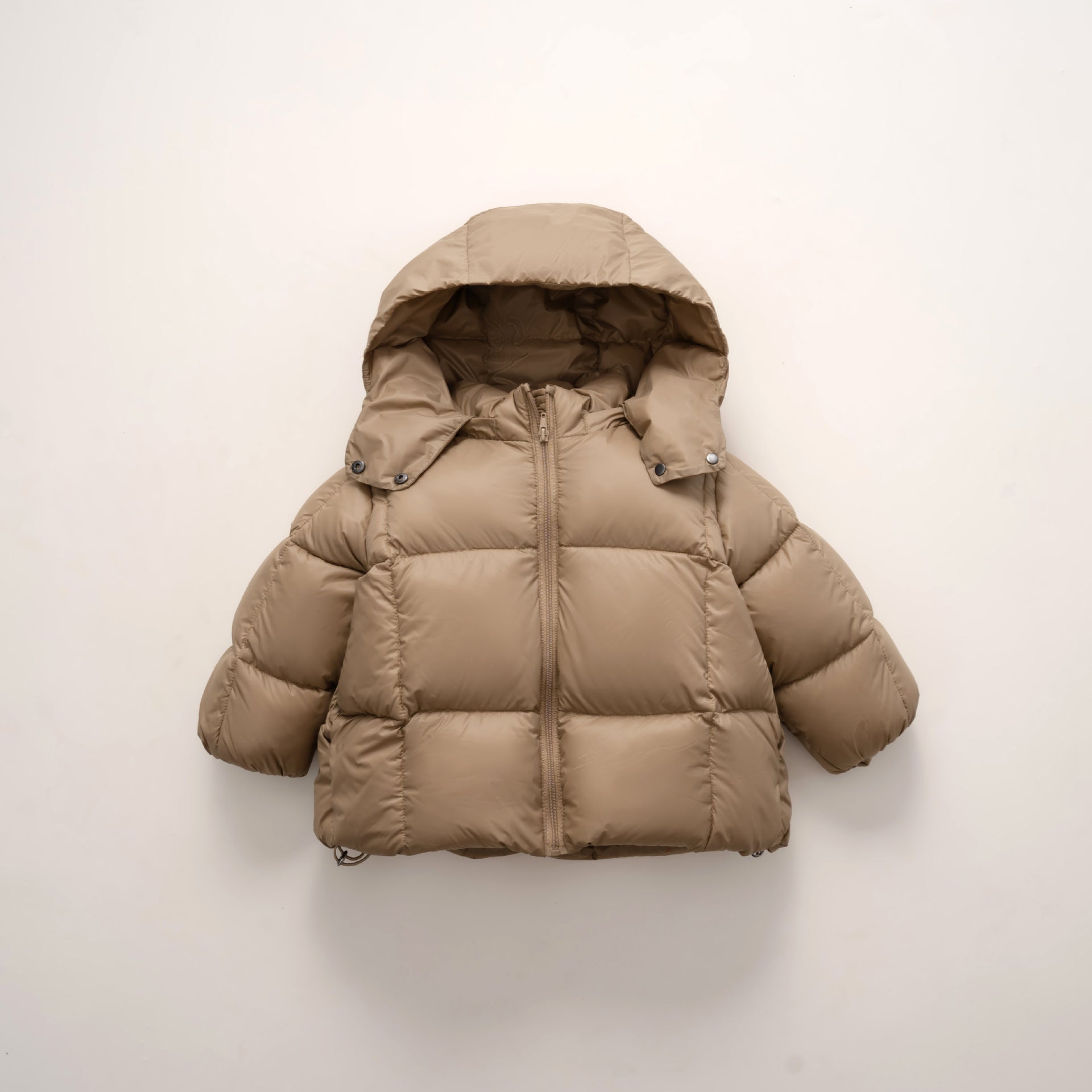 Damen moderne Daunenjacke mit abnehmbarer Kapuze und elastischen Bündchen Krohn-e