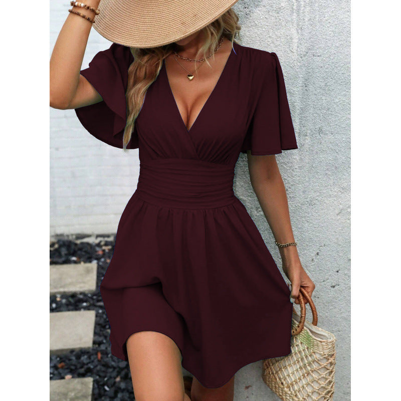 Fudus Gerüschtes Kleid mit V-Ausschnitt und Rüschenschulter