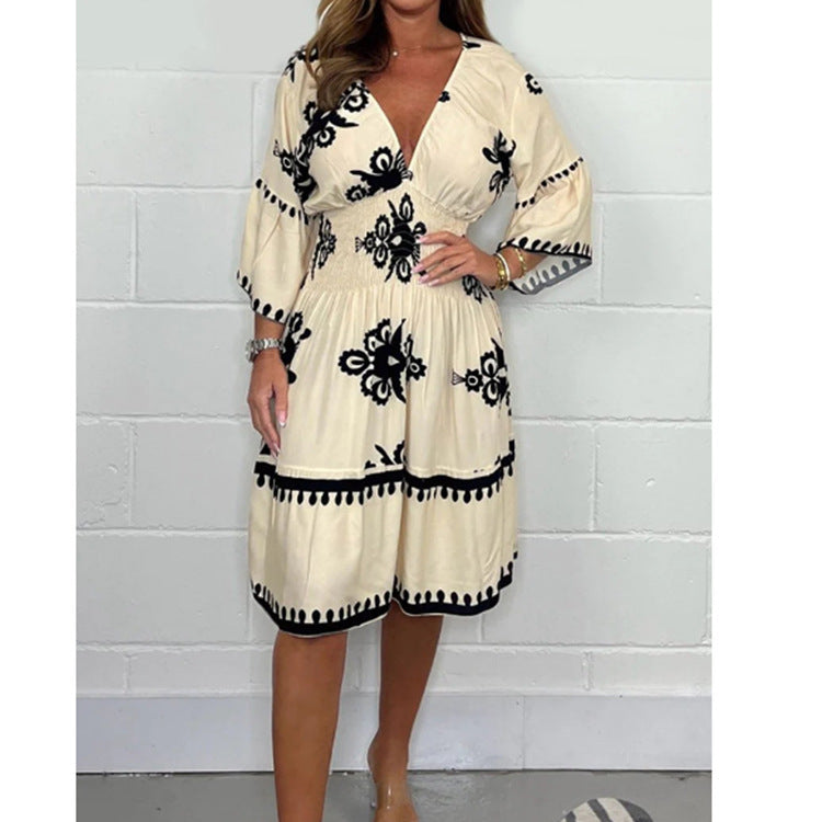 Fudus Sommerkleid: Blumig, Dreiviertelarm