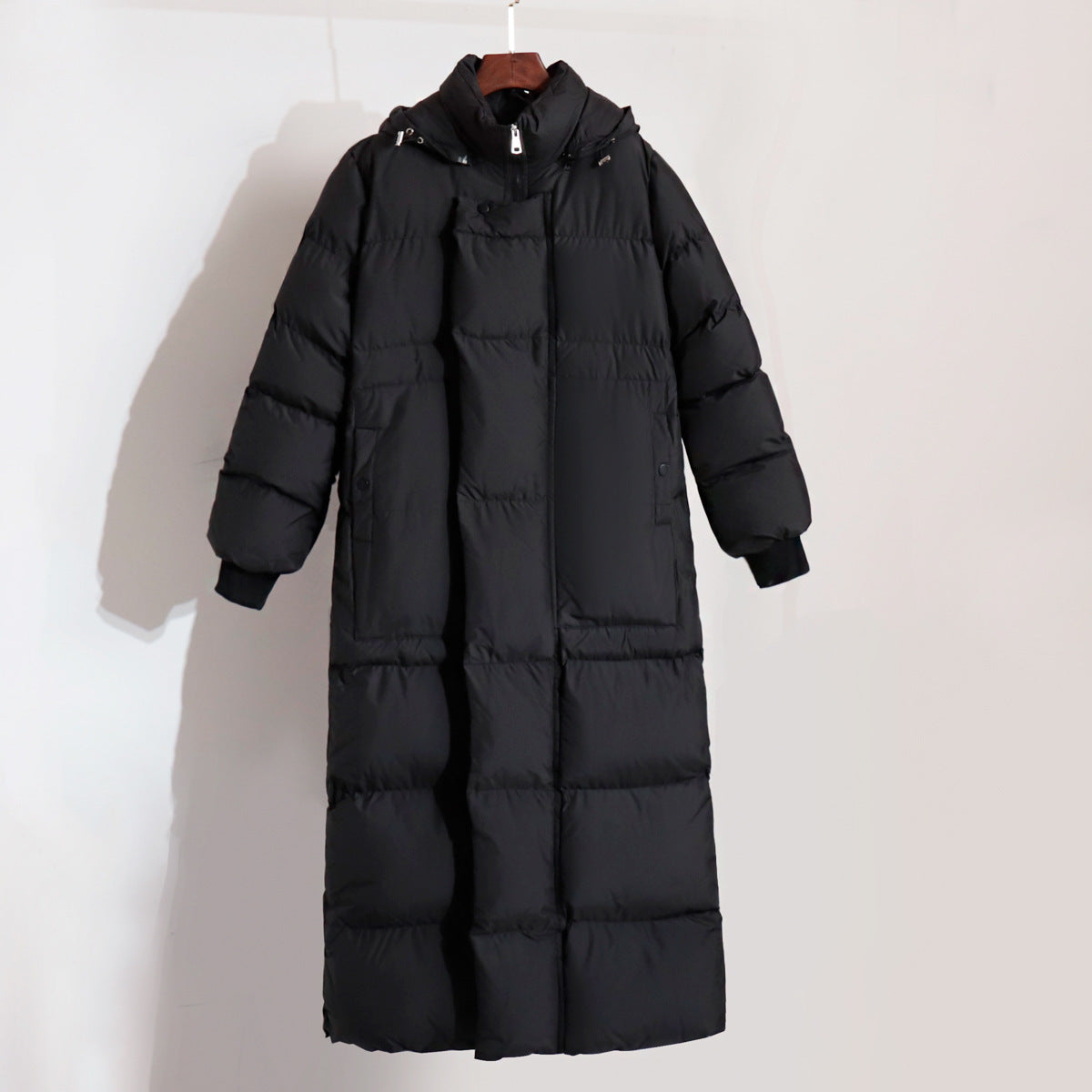 Damen Lange Steppjacke mit Kapuze und praktischem Reißverschluss Krohn-e