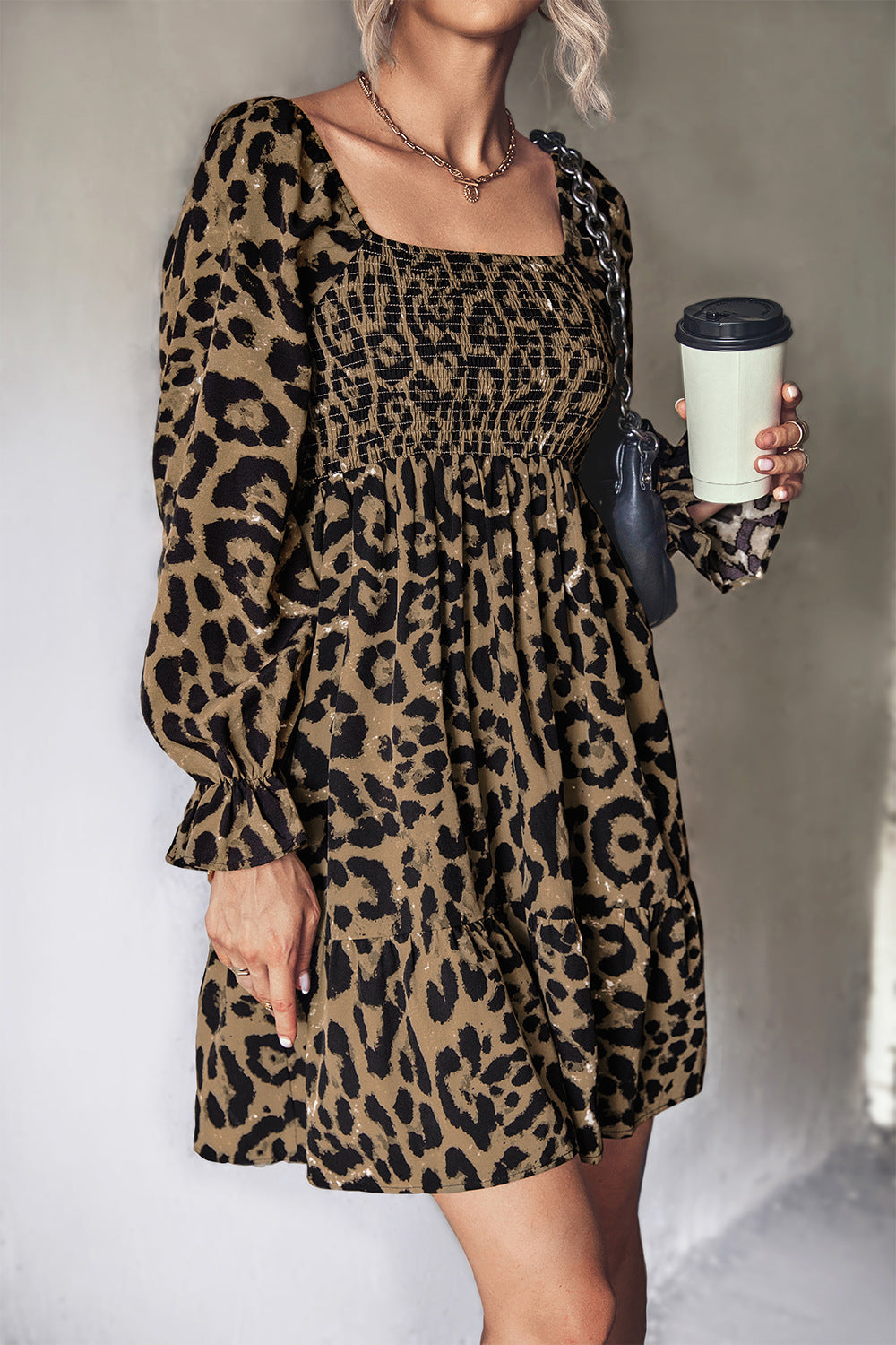Damen Wickelkleid mit modernem Leopardenmuster und elastischem Taillenband Krohn-e