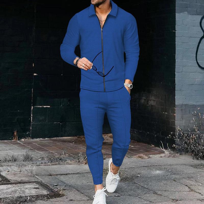 Herren modisches Freizeitanzug mit strukturiertem Oberteil und moderner Hose Krohn-e