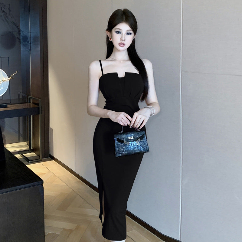 Fudus Faltenkleid: dreidimensional, figurbetont