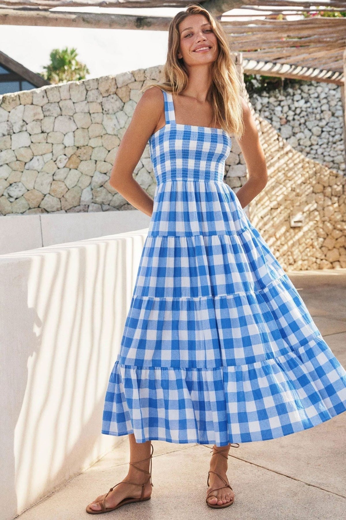 Langes, lässiges Trägerkleid von Fudus mit Aufdruck