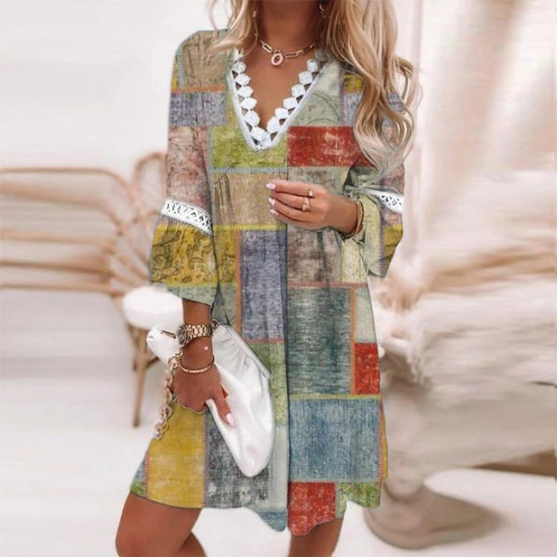 Damen Blumiges Tunika-Kleid mit Spitzenakzenten Krohn-e