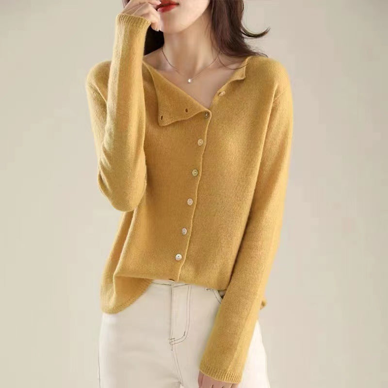 Krohn-e | Klassischer Langarmpullover mit Knöpfen
