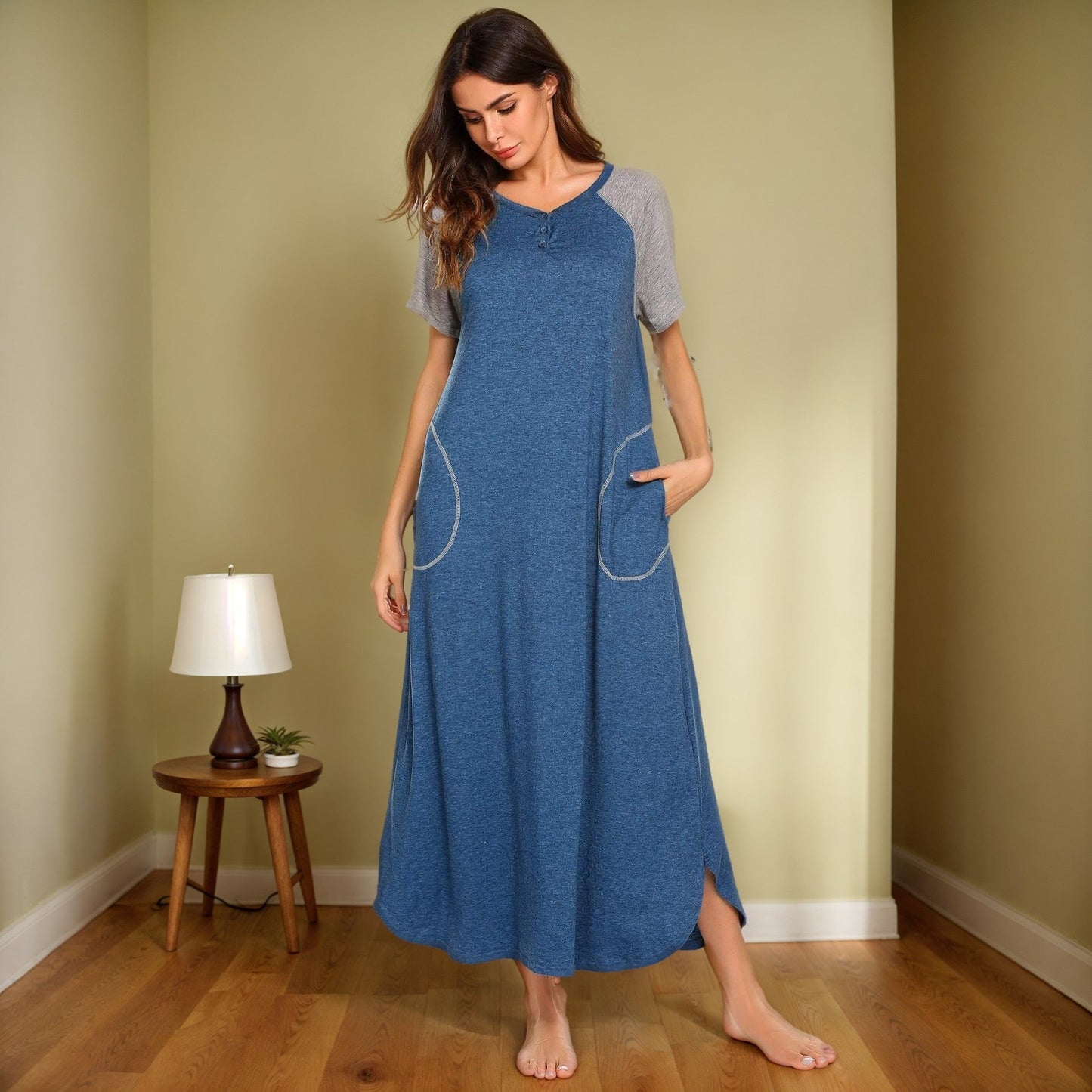 Buntes Baumwoll-Nachtkleid von Fudus mit kurzen Ärmeln