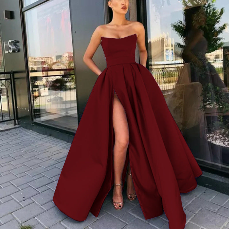 Edles langes Abendkleid für Bankett-Hostessen von Krohn-e