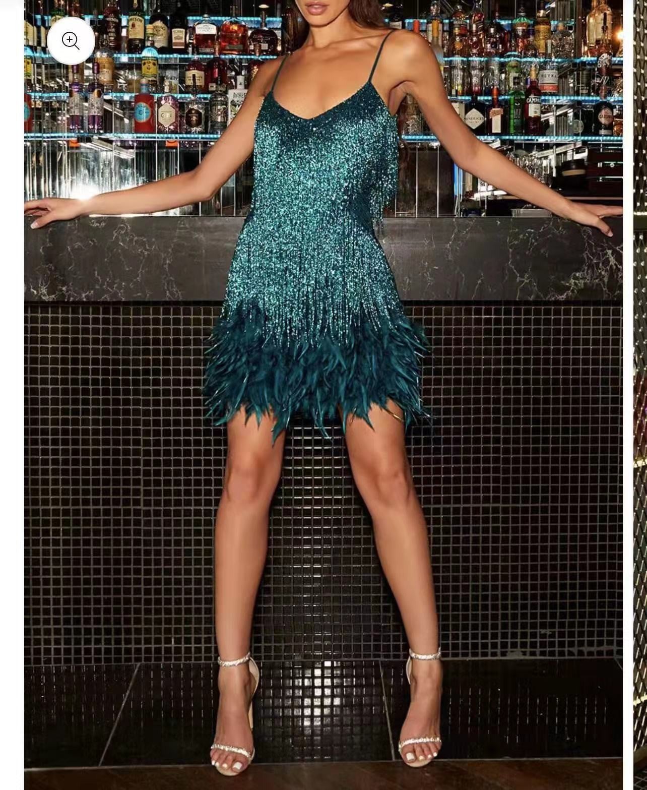 Damen Glitzerndes Abendkleid mit Federn und schimmernden Akzenten Krohn-e