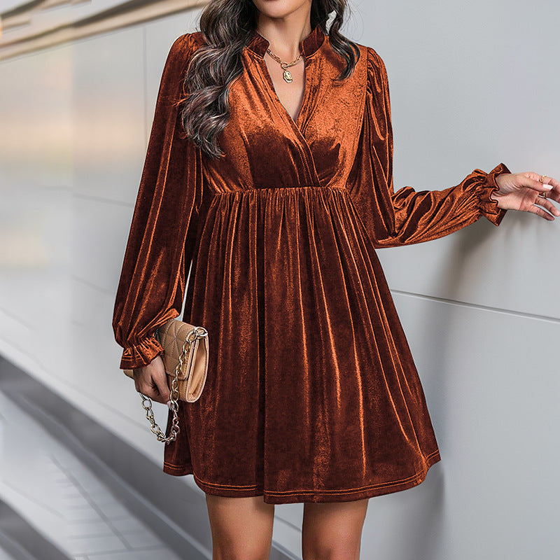 Damen Samtiges Wickelkleid mit voluminösen Ärmeln Krohn-e