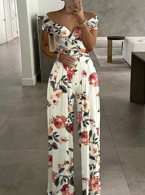 Spielerischer Britta Sommer-Jumpsuit mit Off-Shoulder-Ausschnitt