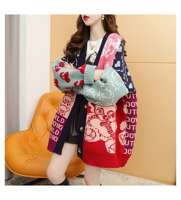 Damen Strickjacke mit lebhaftem Motiv und praktischen Knopfdetails Krohn-e