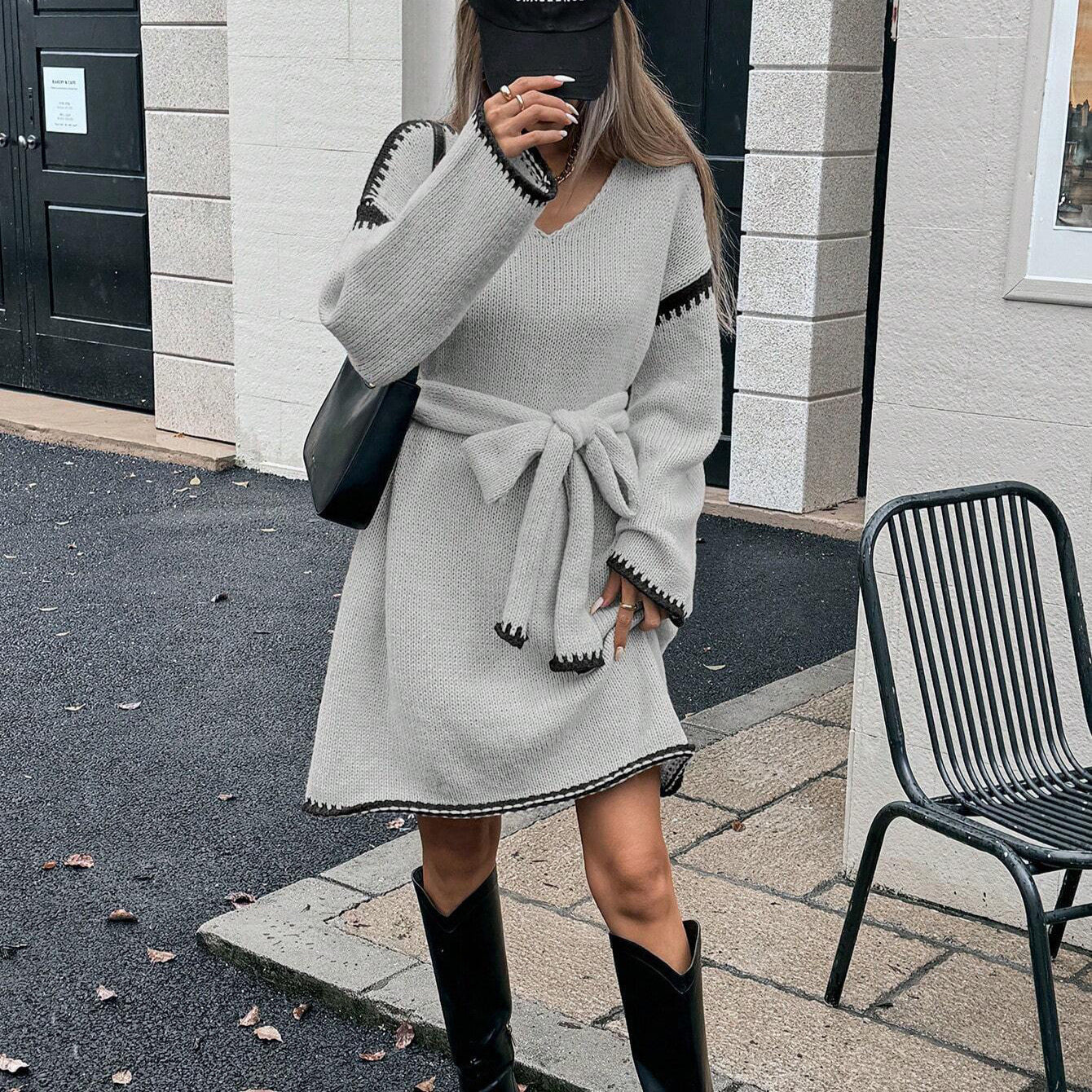 Damen Strickkleid mit Gürtel und V-Ausschnitt Krohn-e