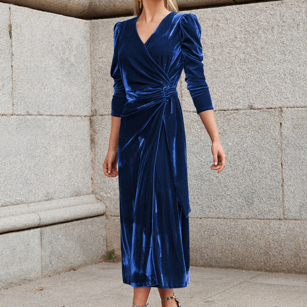 Damen Elegantes Wickelkleid mit Puffärmeln und Goldakzenten Krohn-e