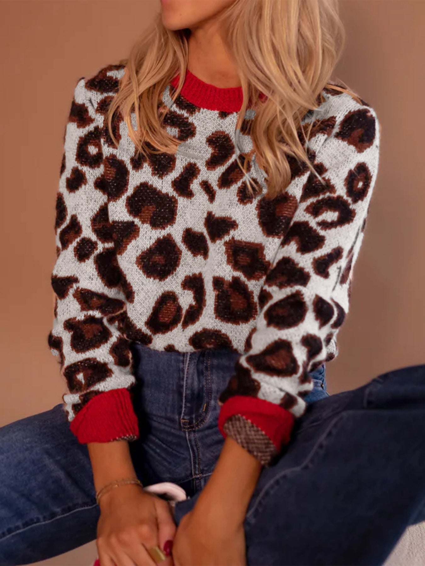 Damen modischer Pullover mit Leopardenmuster und kontrastierenden Bündchen Krohn-e
