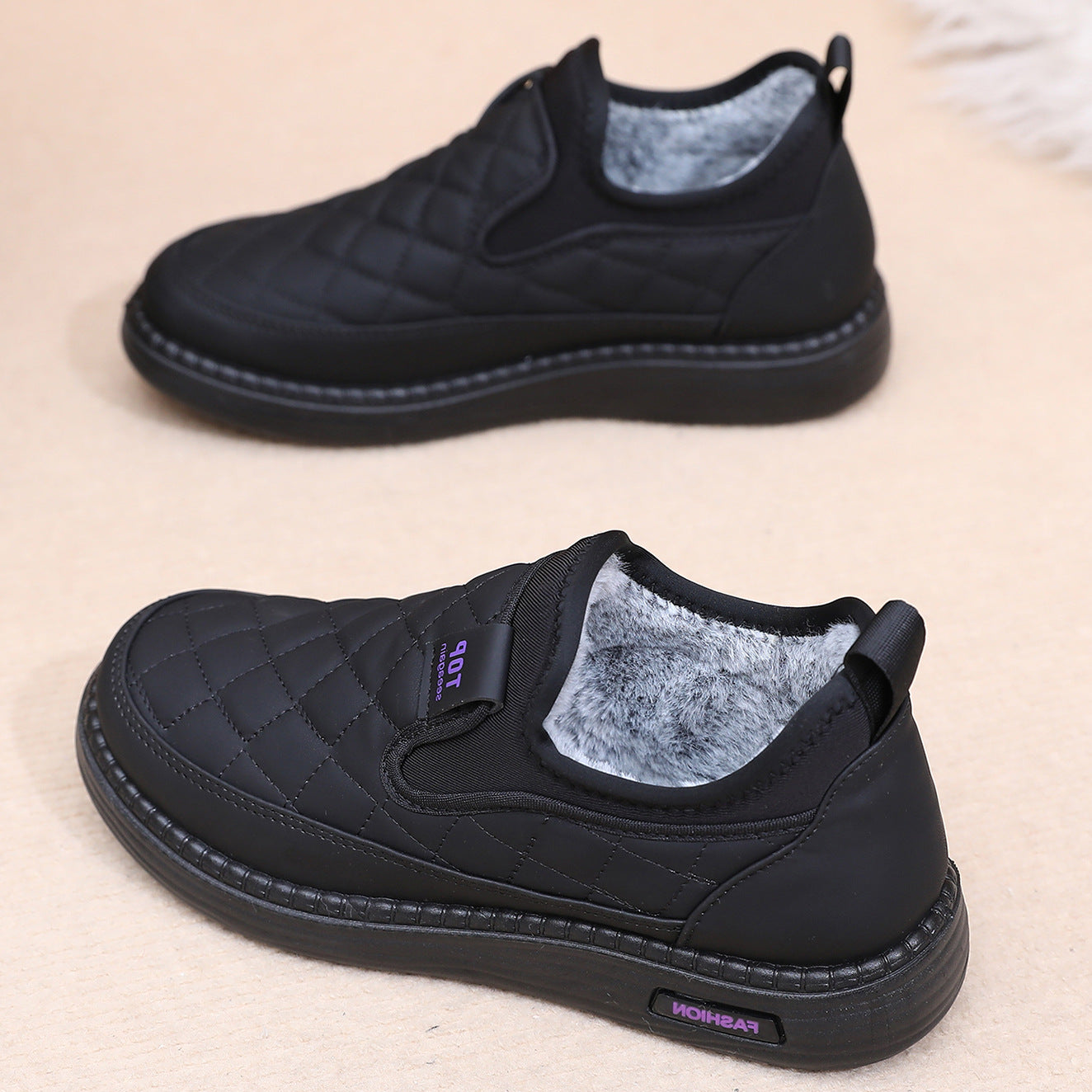 Damen Bequeme und warme Hausschuhe mit rutschfester Sohle Krohn-e