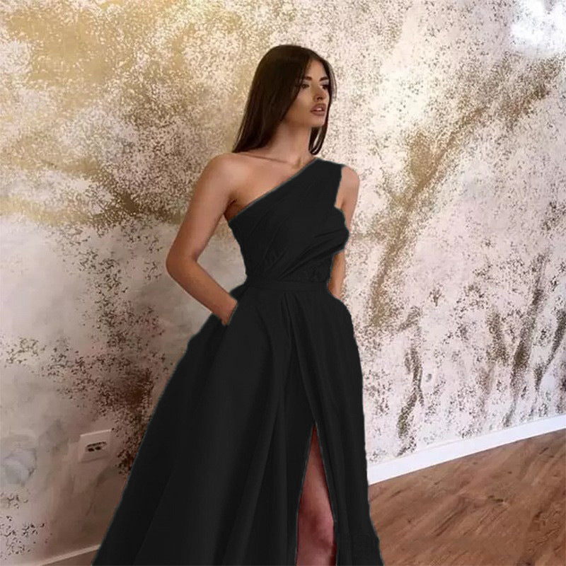 Elegantes, asymmetrisches langes Abendkleid von Krohn-e