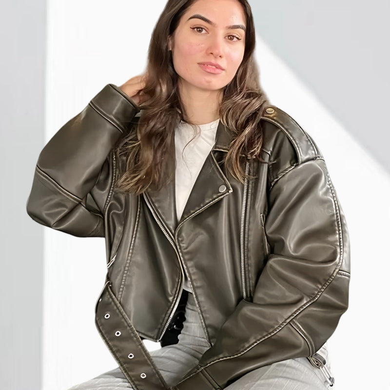 Damen Kunstleder Bikerjacke mit weitem Schnitt und umfangreichen Details Krohn-e