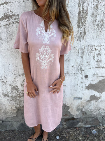 Damen Sommerliches Kleid mit aufwendiger Stickerei Krohn-e