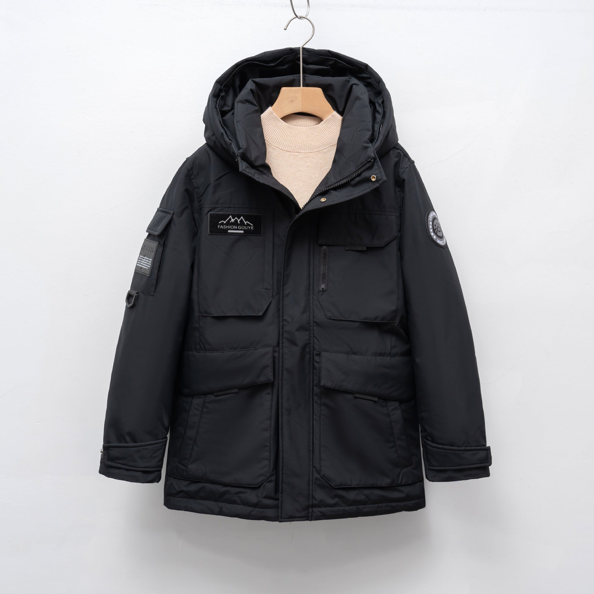 Damen Winterparka mit praktischen Taschen und verstellbarem Kapuzensystem Krohn-e
