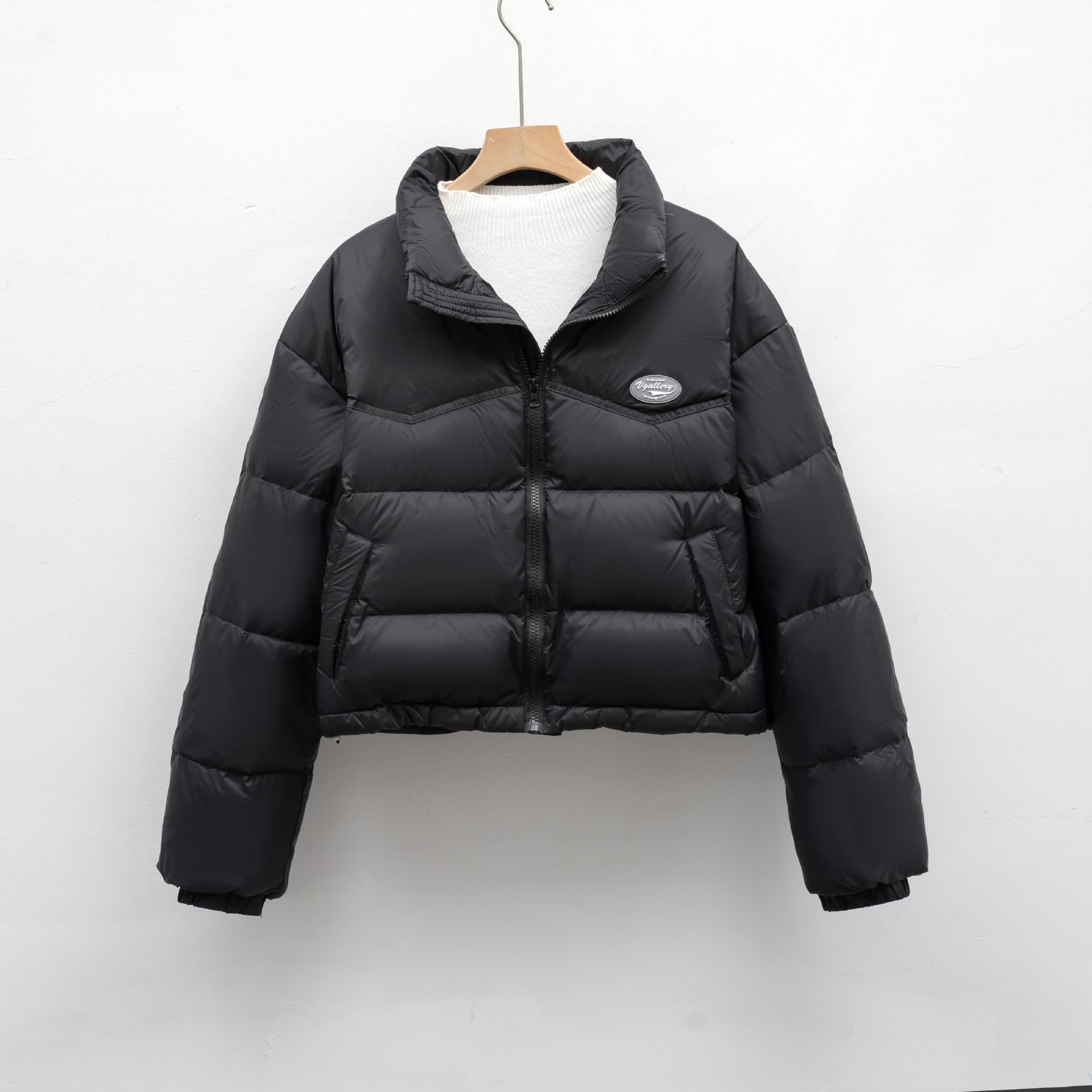 Damen modische kurz geschnittene Steppjacke mit hohem Kragen und praktischem Reißverschluss Krohn-e