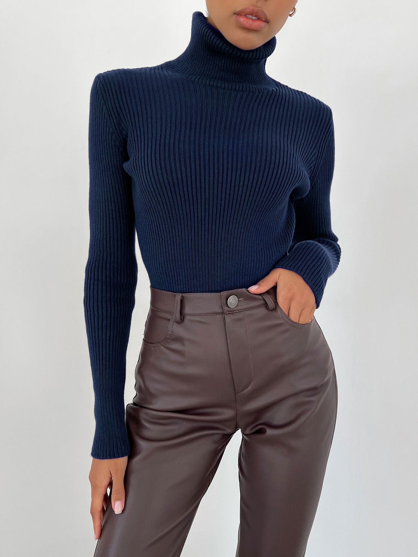 Damen Rollkragenpullover mit geripptem Design und lässigem Schnitt Krohn-e