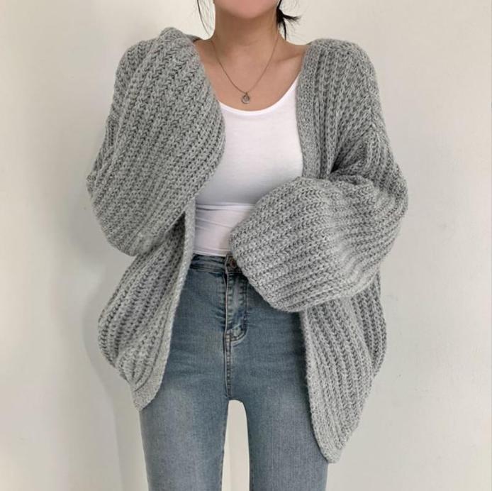 Damen grob gestrickte Oversized Cardigan mit tiefem V-Ausschnitt Krohn-e