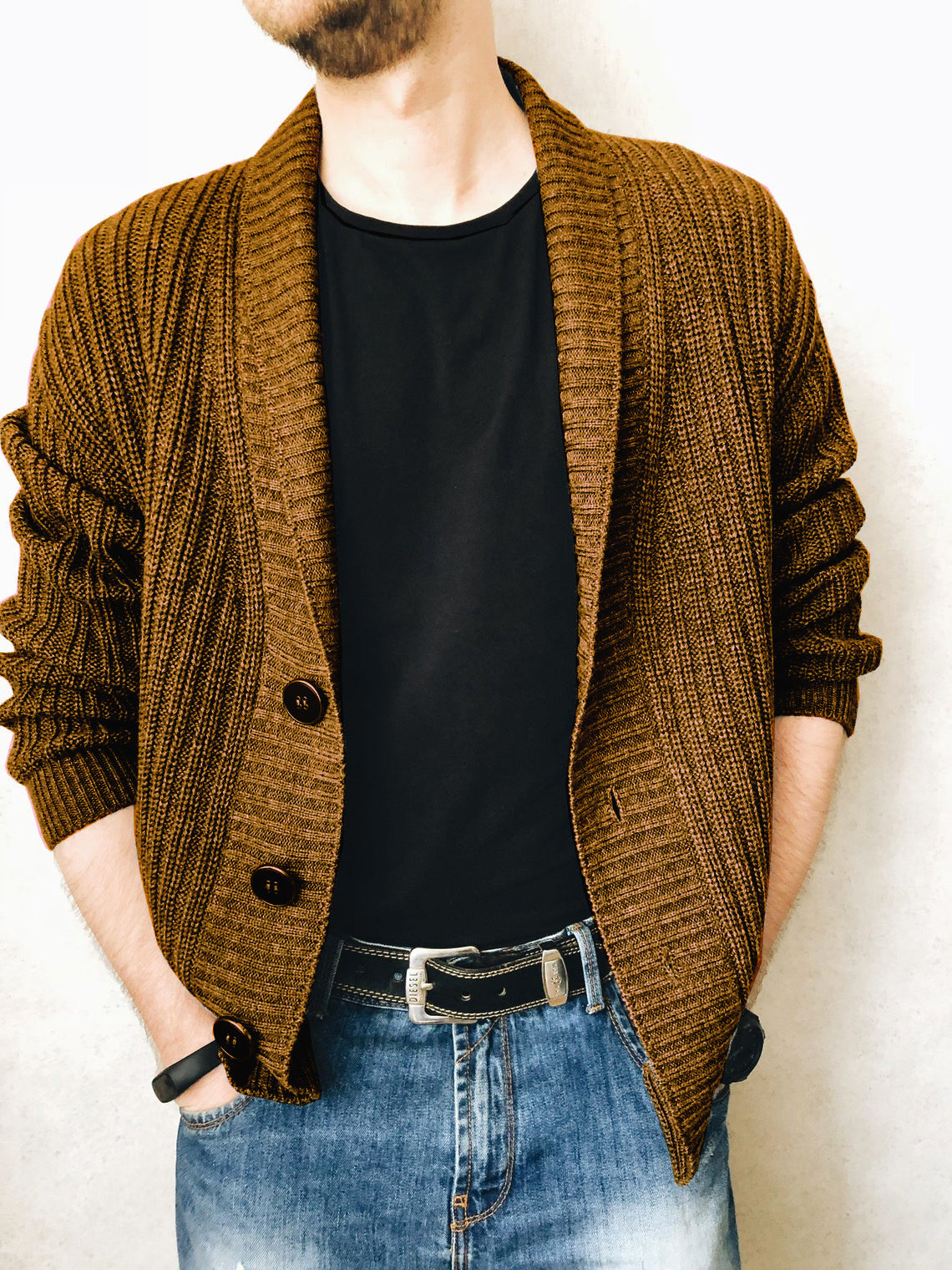 Herren Strickjacke mit tiefem Kragen Krohn-e