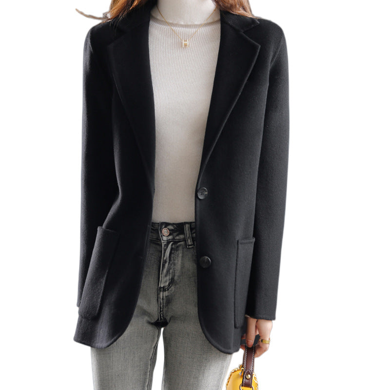 Damen eleganter Blazer im minimalistischen Stil Krohn-e