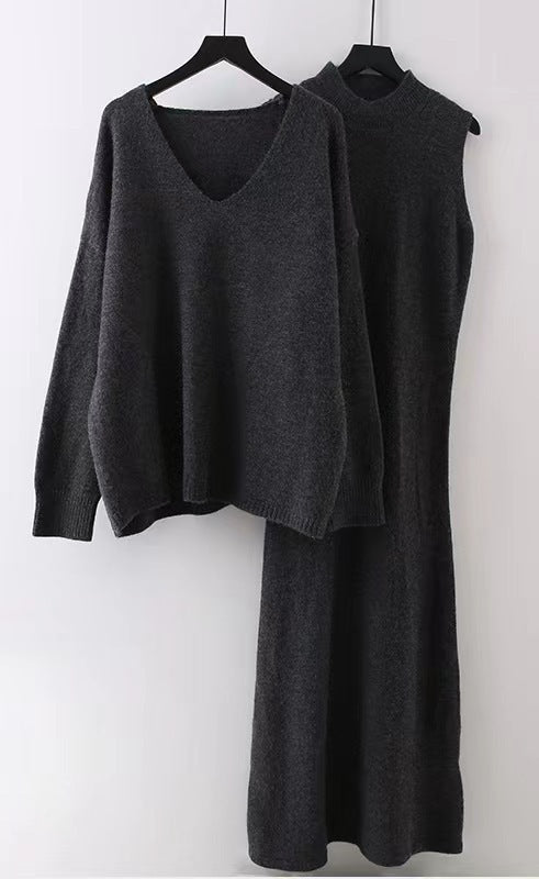Damen Strickkleid mit lässigem Oversized-Oberteil und elegantem Rock Krohn-e