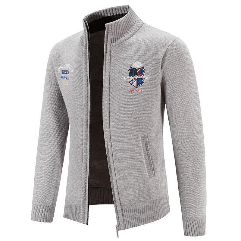 Herren modische Strickjacke mit hohem Kragen und detailreicher Stickerei Krohn-e