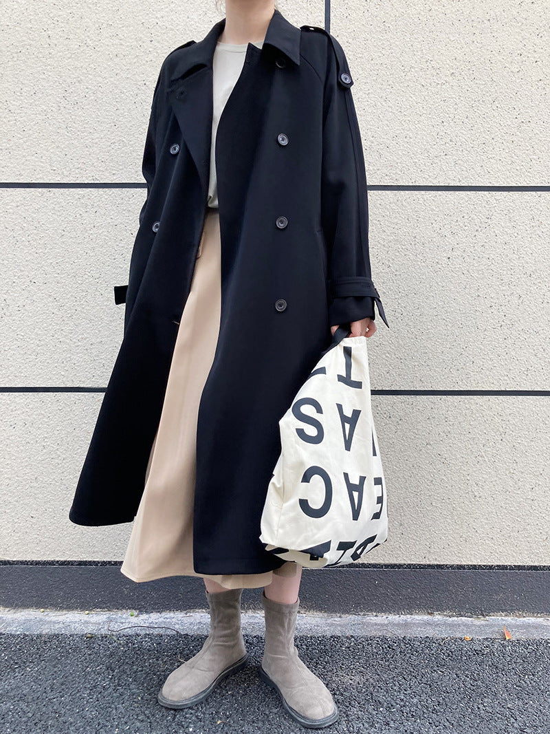 Krohn-e | Lässiger, Britischer Stil Lockerer, mittellanger Trenchcoat